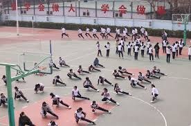 巴塞罗那瞄准劳塔罗·马丁内斯：转会市场的新动向