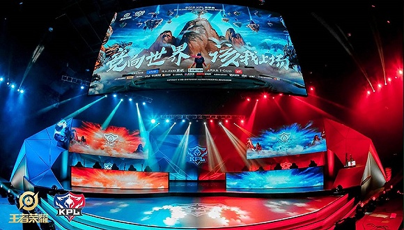 中国足球不 中国足球不